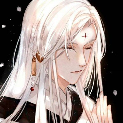 武大回应游客爬树拍照